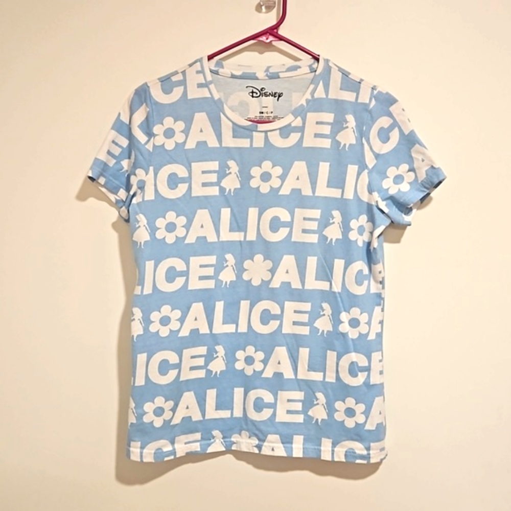 Alice In Wonderland repeating text DISNEY short sleeve graphic tee Small